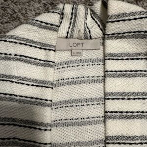 LOFT Black and White Knit Top